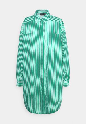 PCFILLU OVERSIZED - Button-down blouse - bright white/simply green