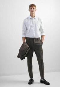 Selected Homme SLHSLIM AITOR FLEX  - Kostymbyxor - chocolate torte