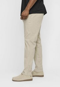 Jack & Jones JPSTMARCO JJDAVE LC NOOS PLS - Chino - crockery