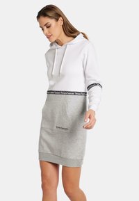 Bruno Banani MIT COLORBLOCKING BERG - Jerseykjole - weiß