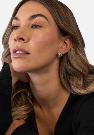 PURELEI, LUANA COIN - Ohrringe - silver - coloured