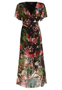 Robe maxi en tissu transparent avec une base noire, présentant de vives motifs floraux en rose et vert. Décolleté en V et manches courtes évasées.