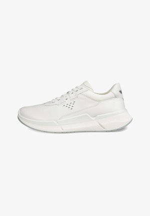 Witte sportieve schoenen met een glad leren bovenwerk, ronde neus, vetersluiting en subtiele perforaties. Gevoerde zool met logo-detail.