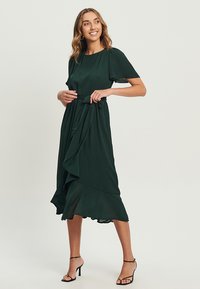 TUSSAH CEILIA MIDI - Dnevna haljina - emerald