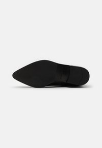 AllSaints STEAM BOOT - Botas clássicas de cano curto - black