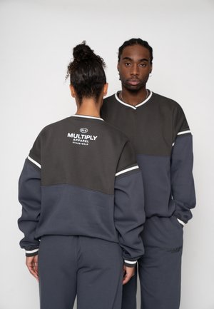 OVERSIZE BANDED - Sweater - ombre blue