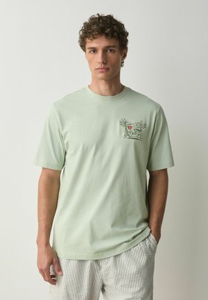 Next, - T-shirt z nadrukiem