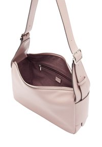 Różowa skórzana torba na ramię z suwakiem, gładką powierzchnią i brązową podszewką z tkaniny, zawierająca małą kieszonkę na zamek.