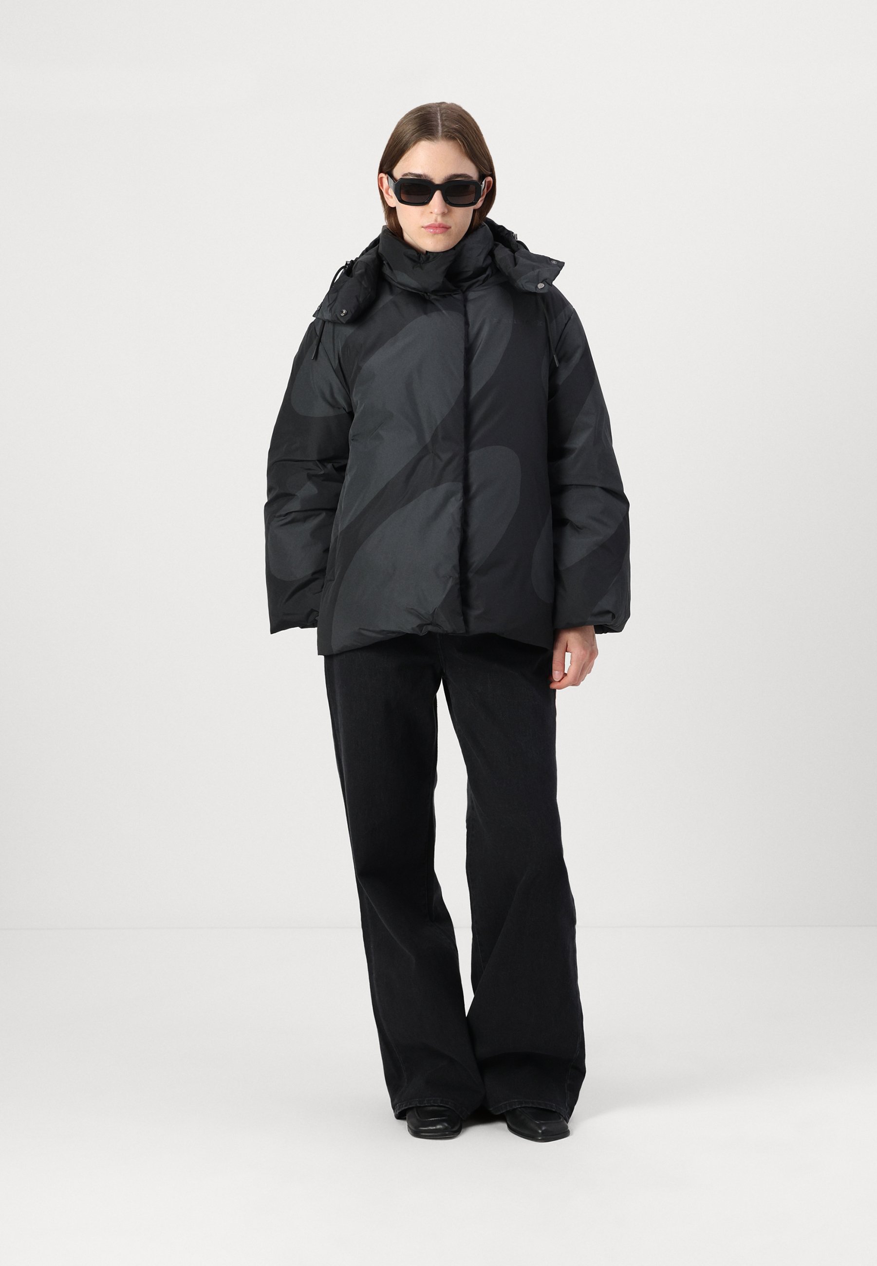 【marimekko】Toppa Linssi ダウンジャケット marimekko】Toppa Linssi ダウンジャケット (marimekko/ダウン