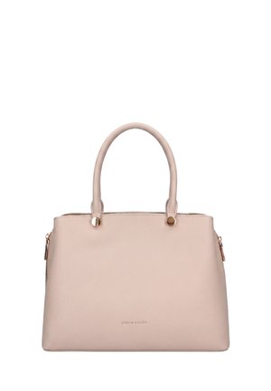 Beige leren handtas met twee afgeronde handvatten, hardware in goudkleur en subtiel "pierre cardin" logo op de voorkant in het midden.