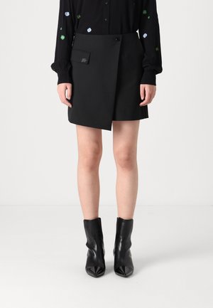 SKORT - Shorts - black