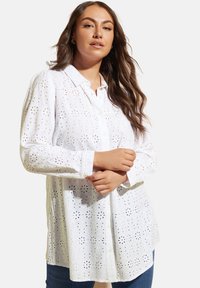 Yours Clothing - CURVE BRODERIE ANGLAISE LONG SLEEVE  - Button-down blouse - white Thumbnail Image 1