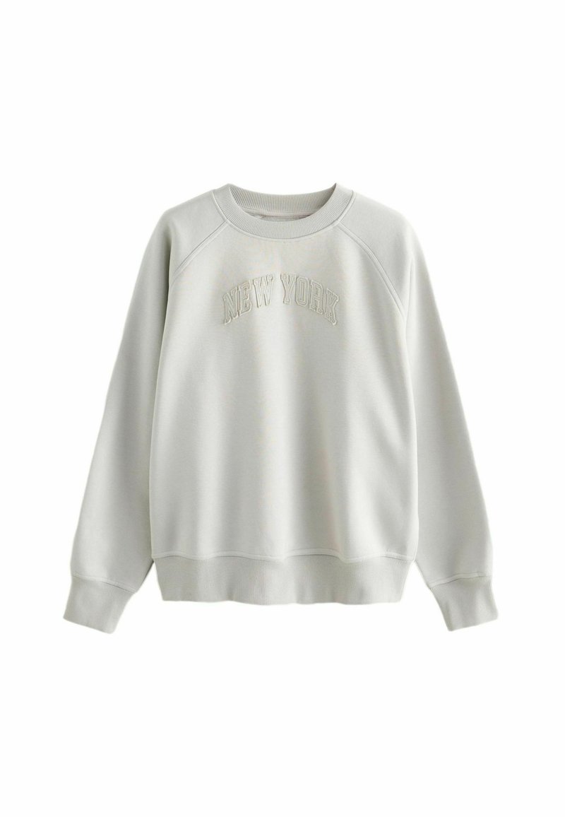 Helles graues Sweatshirt mit gerippten Bündchen und Saum, das auf der Brust einen gestickten "NEW YORK"-Text aufweist. Weicher, glatter Stoff.