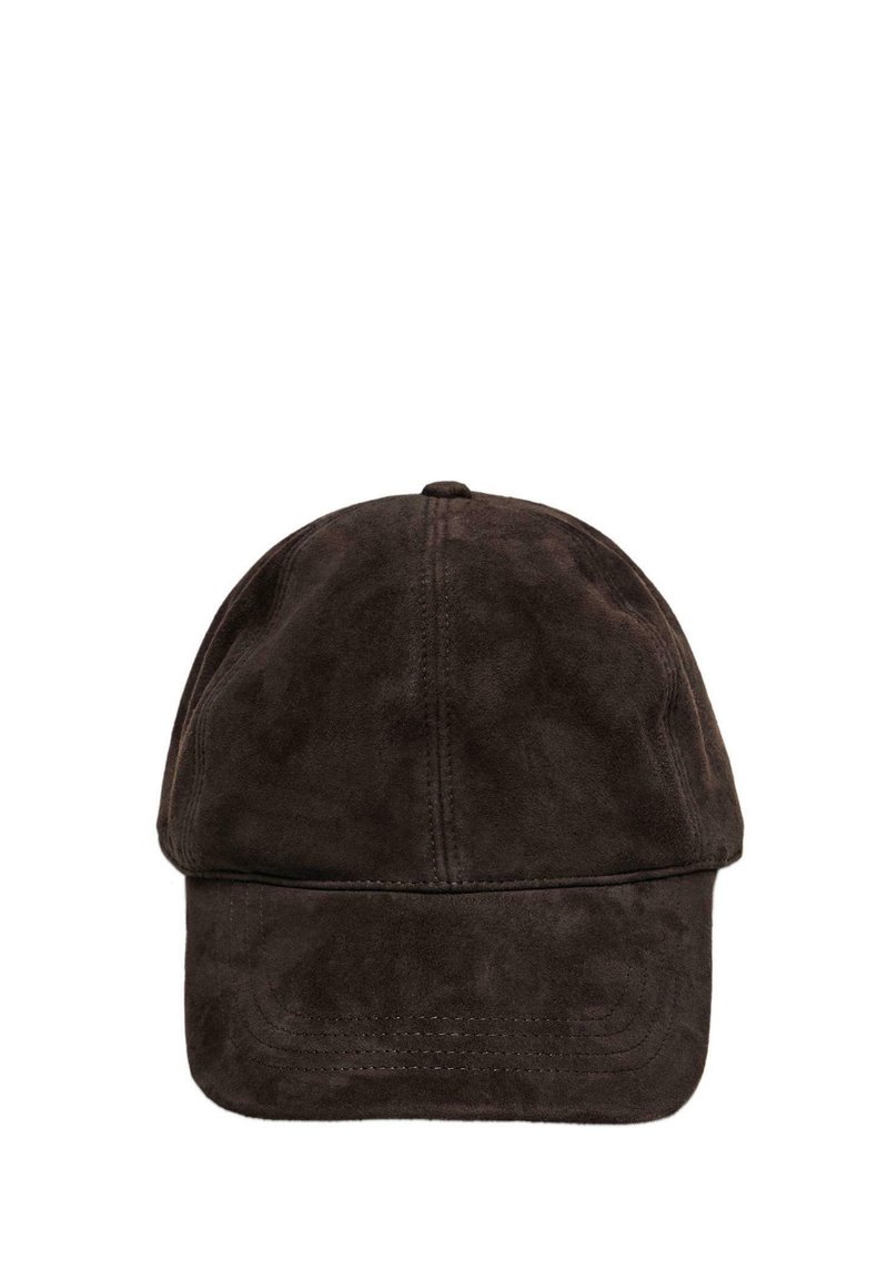 Brown suede cap with a rounded crown and a curved brim. Features stitched detailing along the brim and overall smooth texture.
