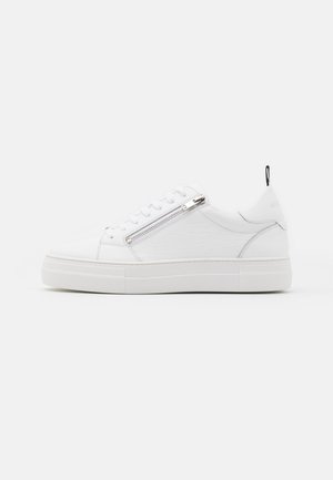 ZIPPER - Zapatillas - white
