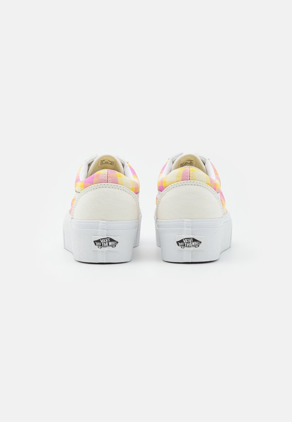 UA OLD SKOOL STACKFORM - Trainers3