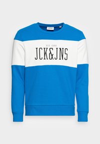 Modrá mikina s bílým horizontálním pruhem, černý text "JCK&JNS", kulatý výstřih a pružné manžety a lem. Materiál z bavlněné směsi.