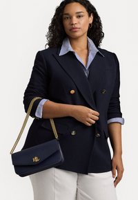 Niet geselecteerd, refined navy