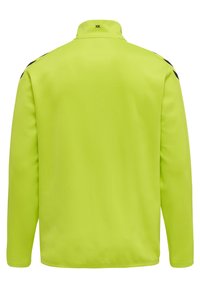 Giacca verde lime con colletto alto, maniche lunghe e dettagli neri sulle spalle. Realizzata in materiale liscio e leggero.