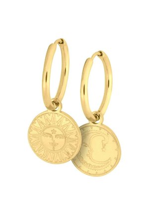 Goldene Creolenohrringe mit gravierten runden Anhängern, die auf jeder Seite Sonnen- und Mondmotive zeigen. Glatte Textur mit polierter Oberfläche.