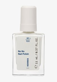 Duidelijke rechthoekige glazen fles met nagellak en een witte schroefdop. Label bevat blauwe tekst op een witte achtergrond, details inbegrepen.