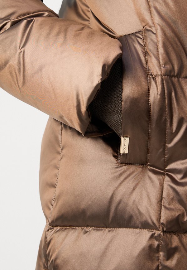 METALLIC - Down coat - rain drum3