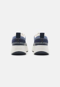 Steve Madden DOUBLETAKE - Joggesko - naval academy