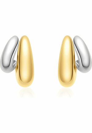 Coppia di orecchini lucidi e curvi con una parte anteriore a goccia in oro e una parte posteriore più piccola e curva in argento su sfondo bianco.