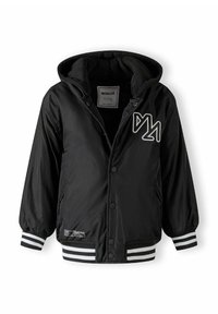 Veste bomber noire avec capuche, fermeture à boutons-pression, poignets rayés et logos brodés. Fabriquée en tissu brillant et lisse.