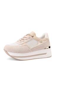 Sneaker beige con pannelli in suede e mesh, punta tonda, lacci piatti e suola in piattaforma bianca. Accentatura dorata sul tallone.