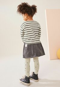 Next SET - REGULAR FIT - Ilgarankovis viršutinės dalies drabužis - monochrome