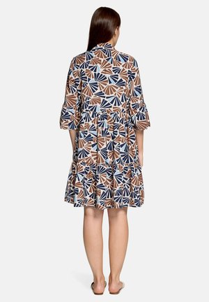 Betty & Co, BETTY & CO MIT PRINT STUFENKLEID - Blusenkleid - nature brown