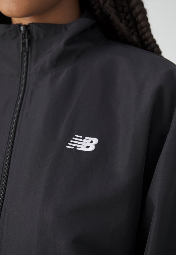 SPORT ESSENTIALS JACKET - Summer jacket3