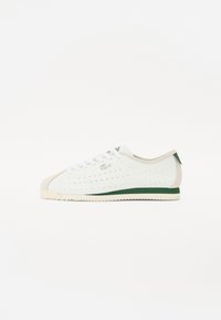 Atlasīts, white\dark green
