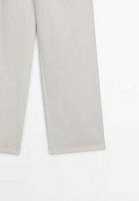 Massimo Dutti Tygbyxor - white