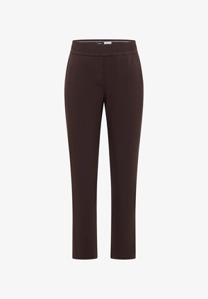 Ruskeat suorat housut, joissa elastinen vyötärö, siisti etupuoli eikä näkyviä taskuja, valkoisella taustalla esitettynä.