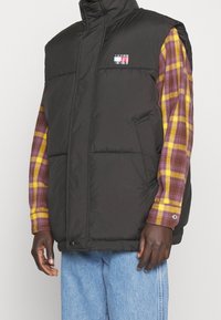 Tommy Jeans Kamizelka