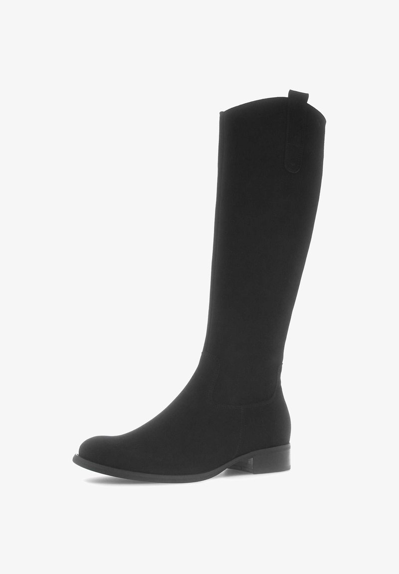 Botas negras hasta la rodilla con una textura suave, puntera redonda, tacón mínimo y un detalle de costura que recorre el lado. Presentan una lengüeta en la parte superior.