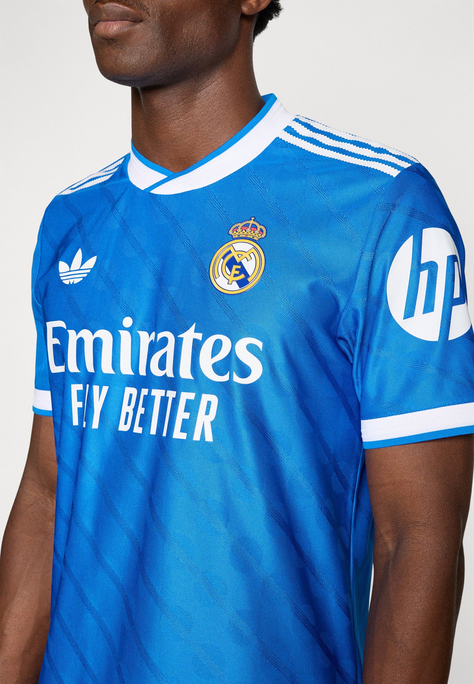 adidas Originals REAL MADRID 25/26 THIRD AUTHENTIC JERSEY