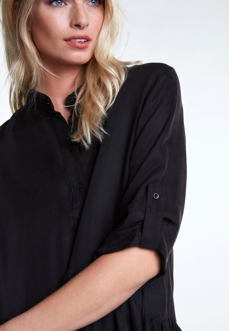 Oui Blusenkleid Black Schwarz Zalando De