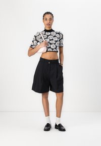 BOSS TALEDA - Šortky - black