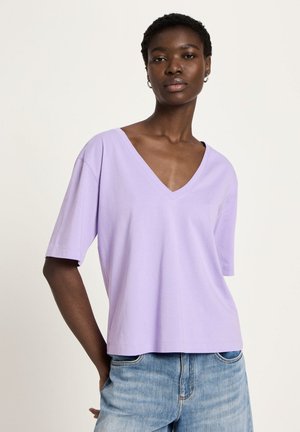 MIT V-AUSSCHNITT GOTS - T-Shirt basic - verbena