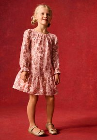 Baker by Ted Baker ALL OVER SEQUIN BOW BACK - REGULAR FIT - Cocktailkleid/festliches Kleid - gold