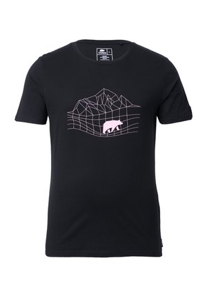 T-shirt nera in cotone con un design geometrico di un orso rosa e montagne sulla parte frontale, maniche corte e colletto rotondo.