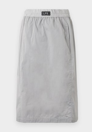 Gray, knee-length skirt made of lightweight material, featuring an elastic waistband and side pockets. Brand label "LPS" on the waistband.
