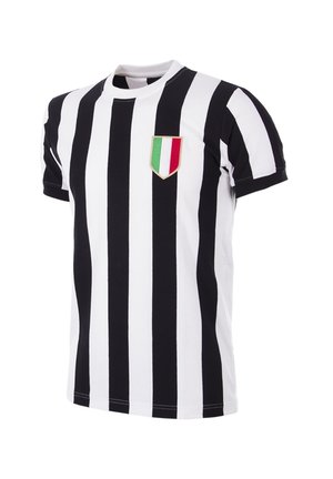 Zwart-wit gestreepte katoenen jersey t-shirt met een ronde hals en een klein Italiaans vlagpatch op de linkerkant van de borst. Korte mouwen.