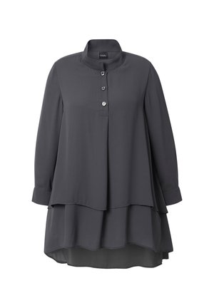 Dunkelgraue Bluse mit langen Ärmeln, geschichteter Saum, hohem Kragen und drei Vorderknöpfen, aus leichtem Stoff gefertigt.