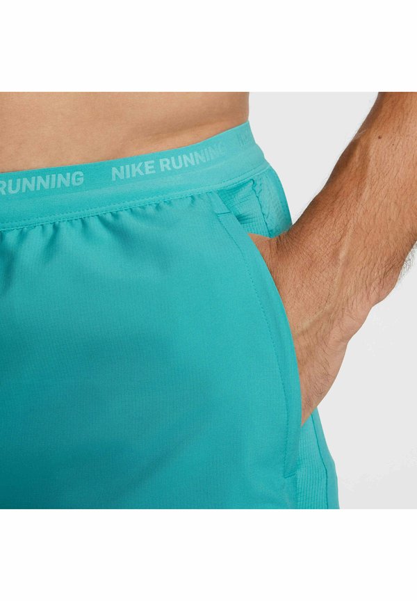 STRIDE HYBRID - Sports shorts3