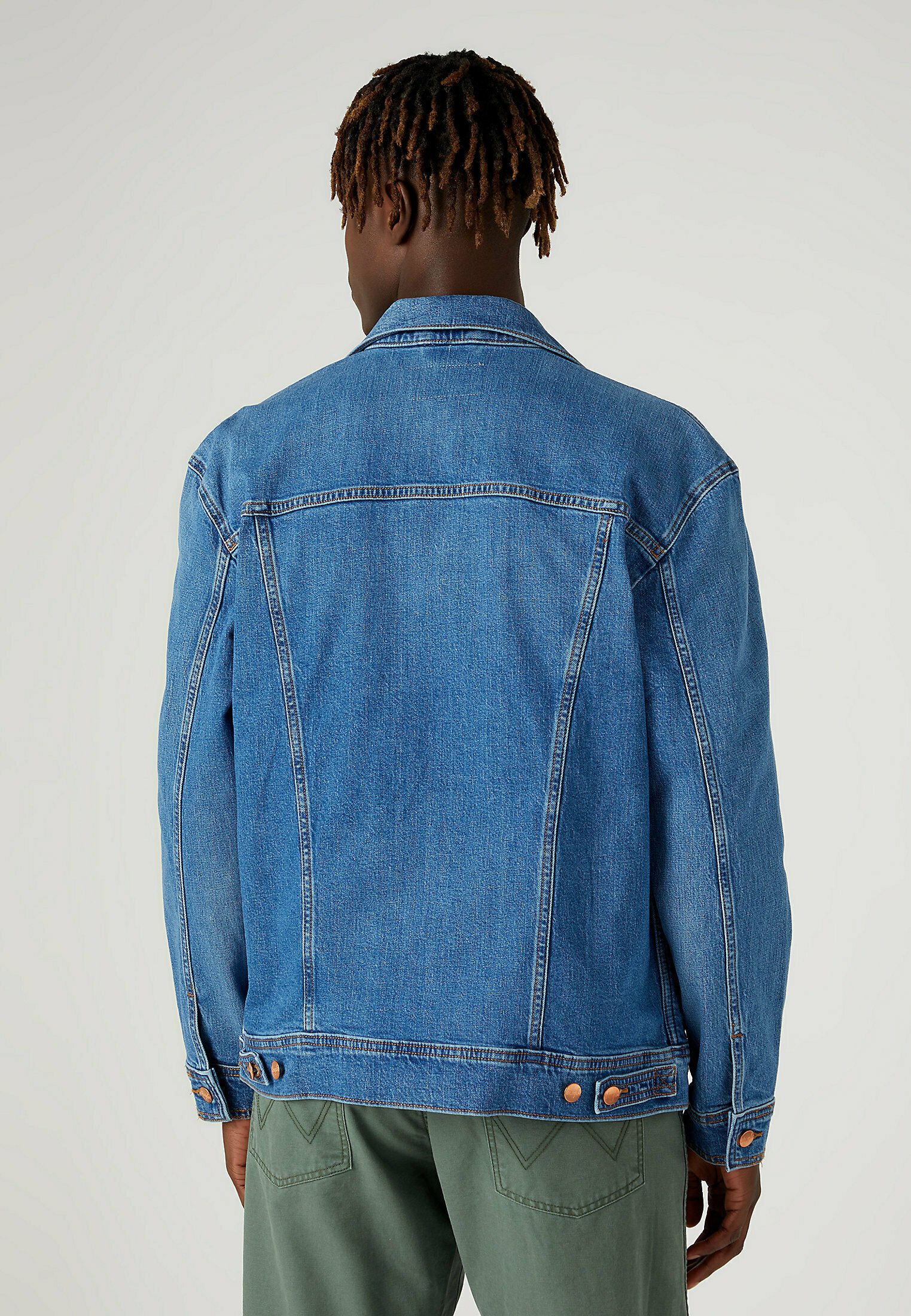 Wrangler Authentics: 2 Jeans Morbidi Ed Elasticizzati Per Bambini. Vestibilità Classica E Vita Regolabile Per Un Gioco Senza Limiti!