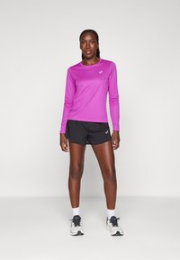 ASICS CORE TOP - Majica z dolgimi rokavi - bold magenta